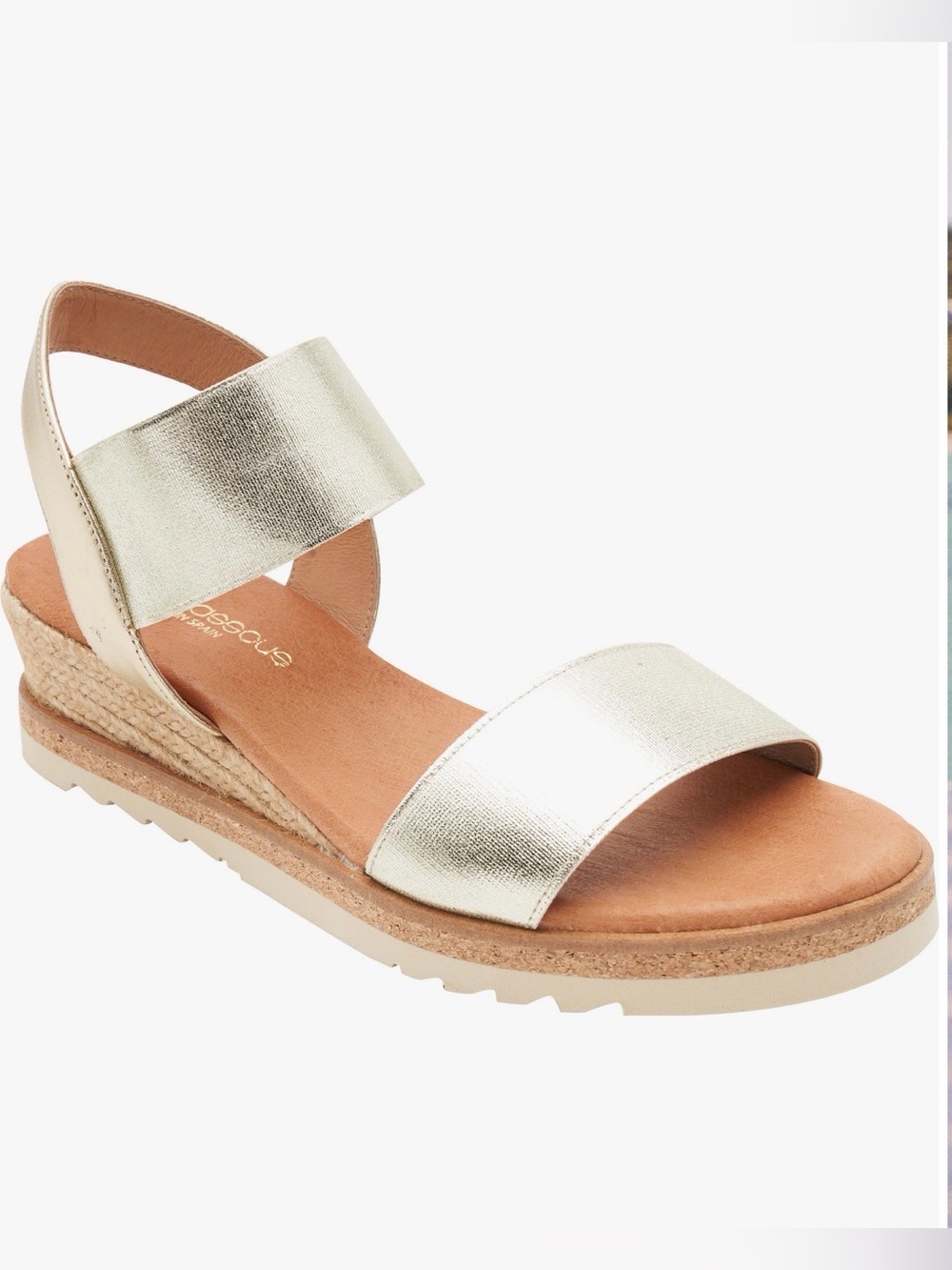 Andre assous Metallic Gold espadrille  Sandal - Women size 9 but runs like an 8